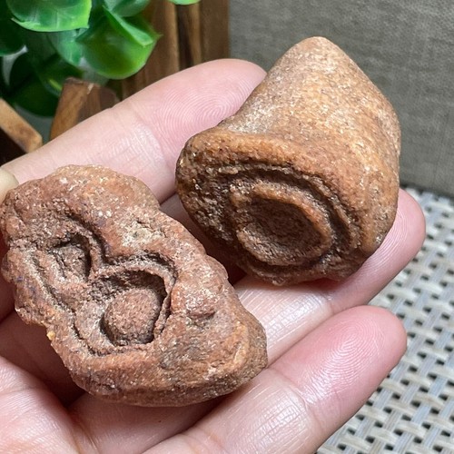 Pietra occhi rosa deserto - di,